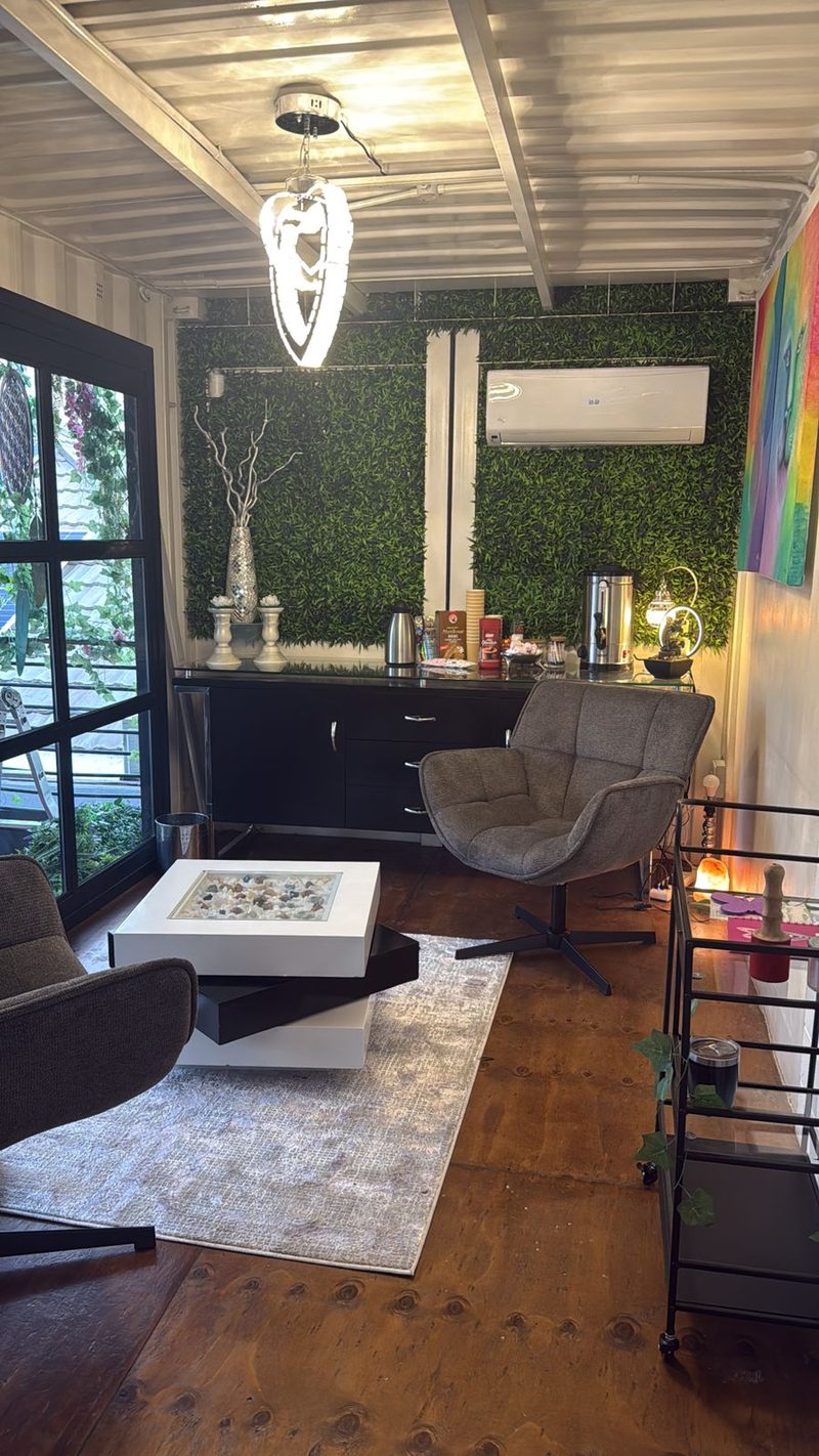 HappiChat — HappiSpace coffee and conversation nook