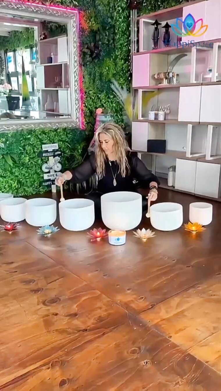 Sound healing at HappiSpace, Fairmount
